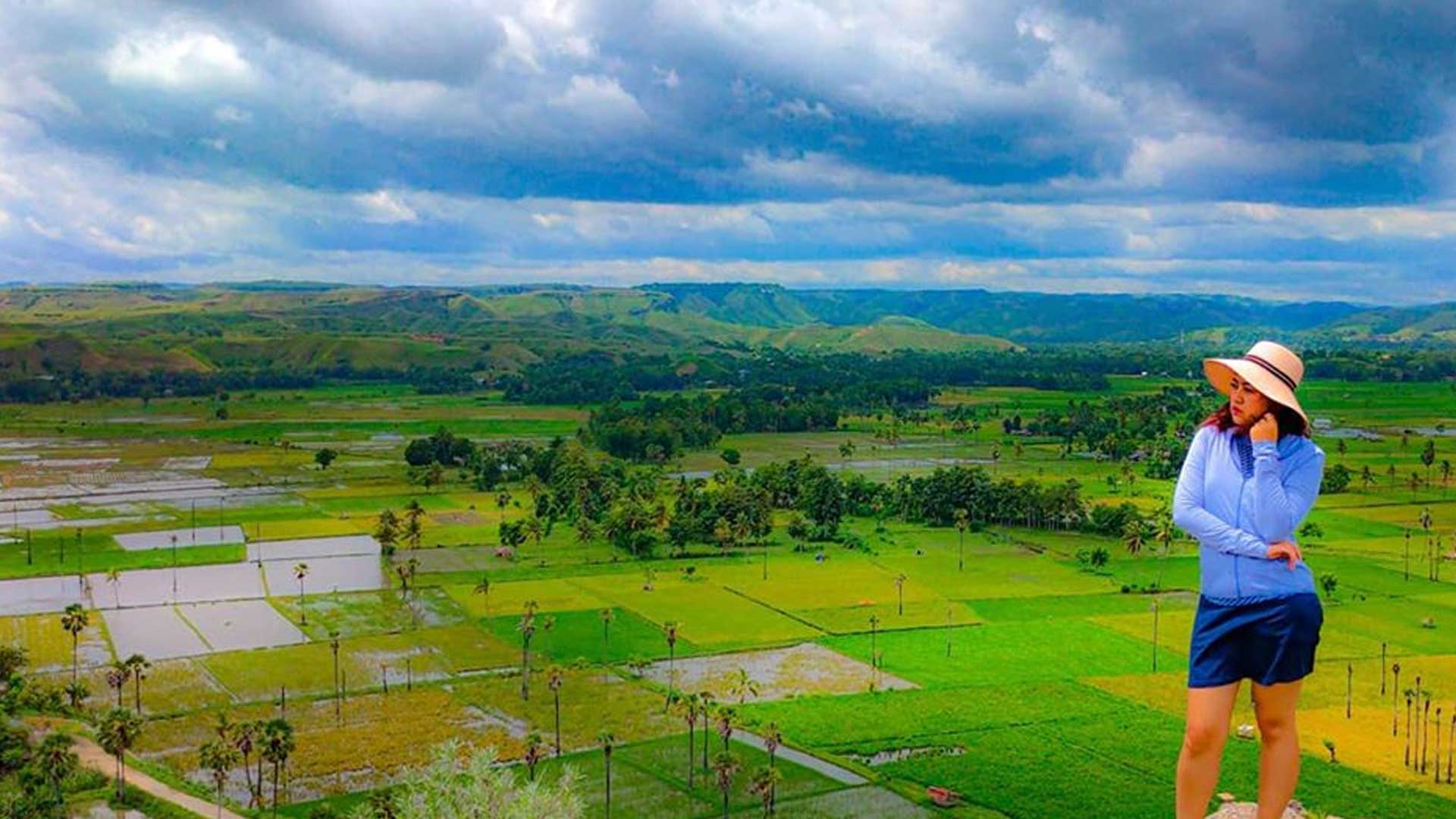 Menikmati Keindahan 3 Bukit Menawan di Kabupaten Sumba Timur, Destinasi Wisata yang Memukau